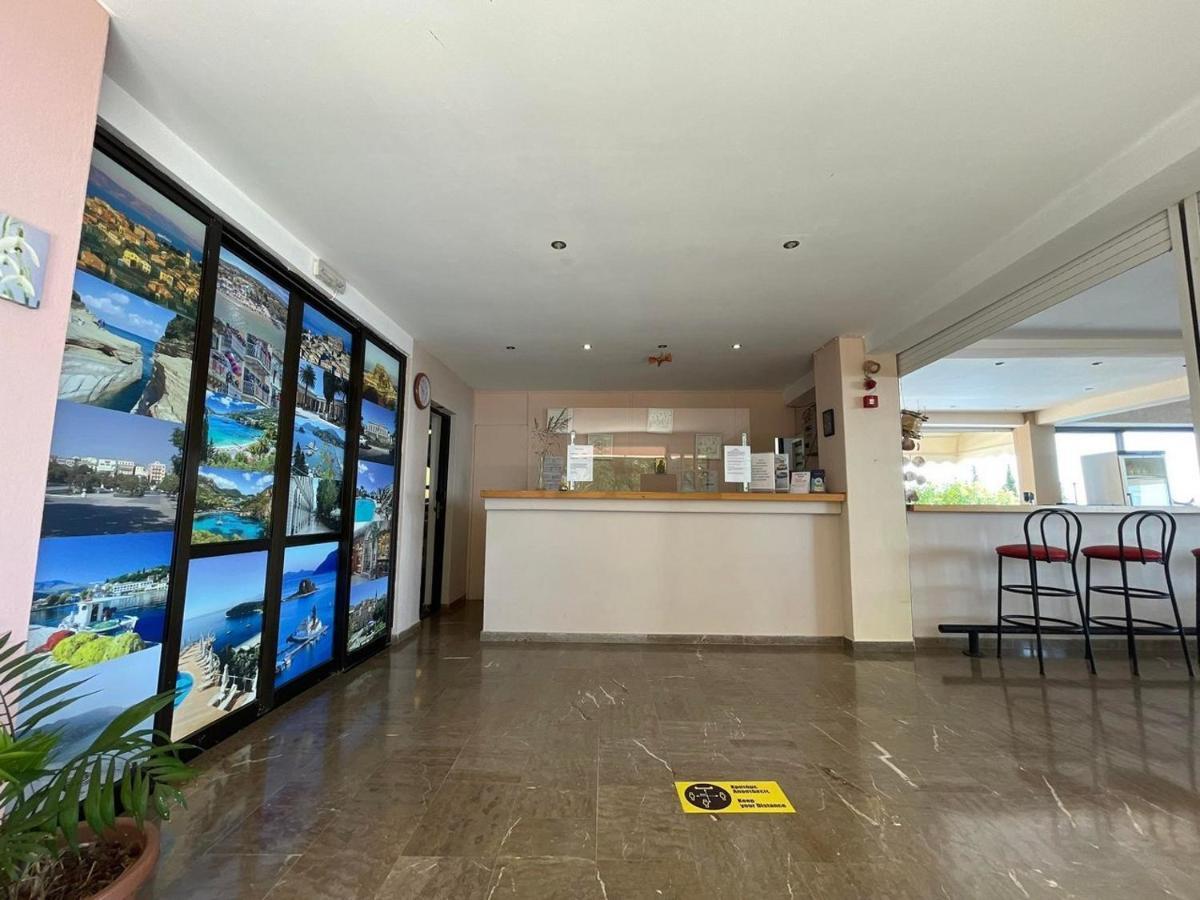 Siora Leni Hotel เวนิทเซส ภายนอก รูปภาพ